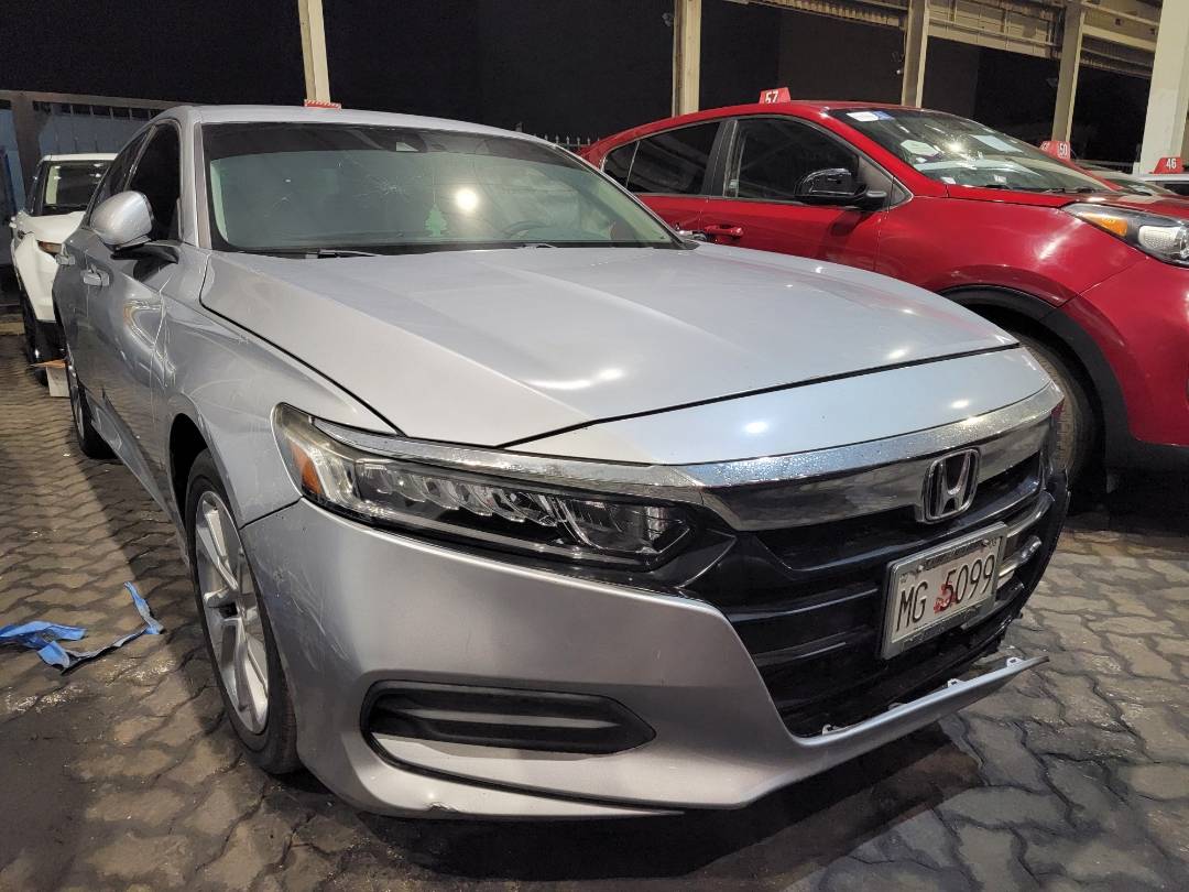 2018 HONDA ACCORD — 28191 Miles — Lot A019649 — Main - Marhaba Auctions Used Cars - Image 4