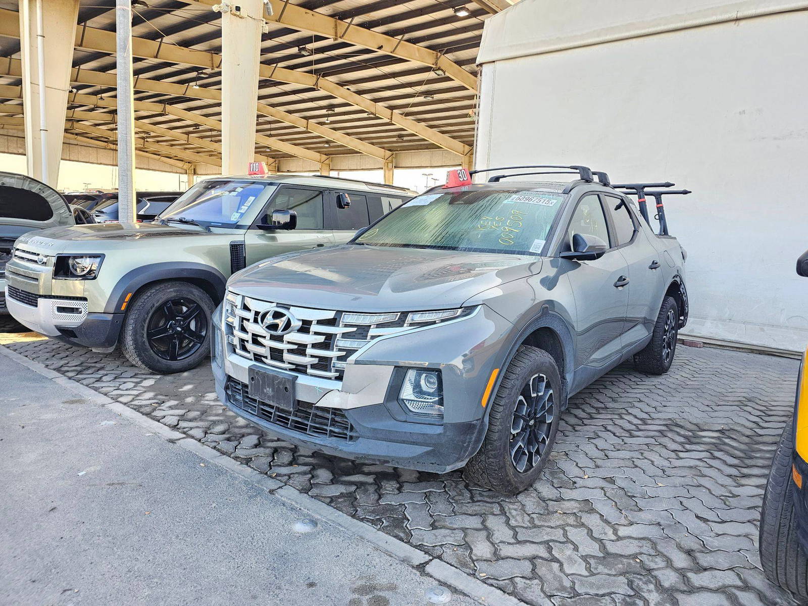 2022 HYUNDAI SANTA CRUZ — sold — 78427 Miles — Lot H009509 — Main - Marhaba Auctions Used Cars - Image 2