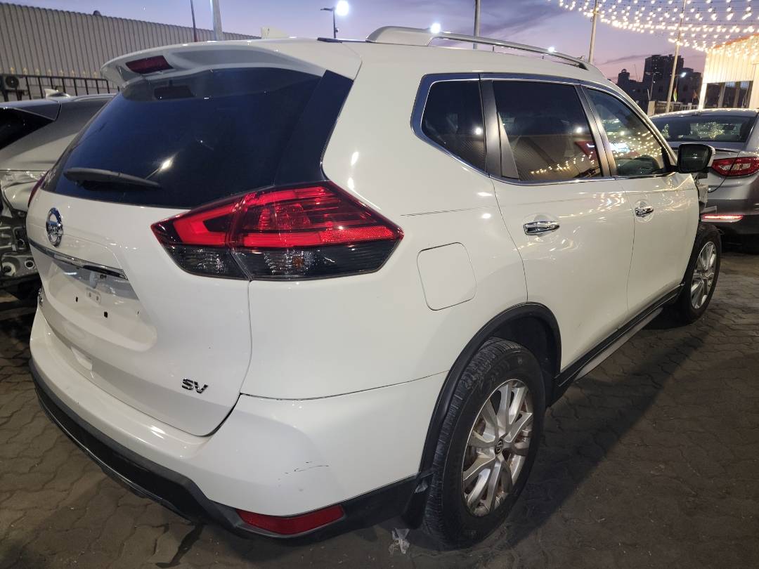 2017 NISSAN ROGUE — 154968 Miles — Lot HC865617 - Marhaba Auctions Used Cars - Image 3