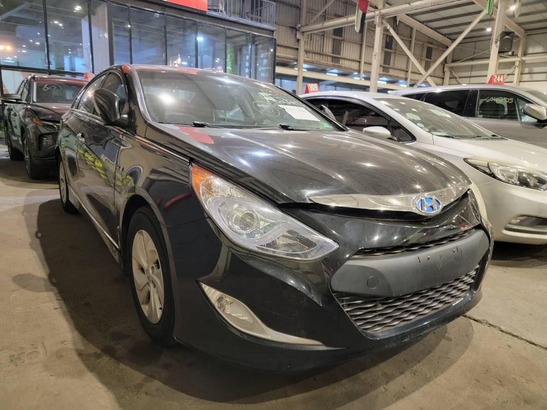 2015 HYUNDAI SONATA — 143576 Miles — Lot 123024 — Main - Marhaba Auctions Used Cars - Image 3