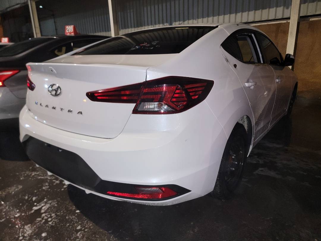 2019 HYUNDAI ELANTRA — 129772 Miles — Lot 37954370 - Marhaba Auctions Used Cars - Image 4