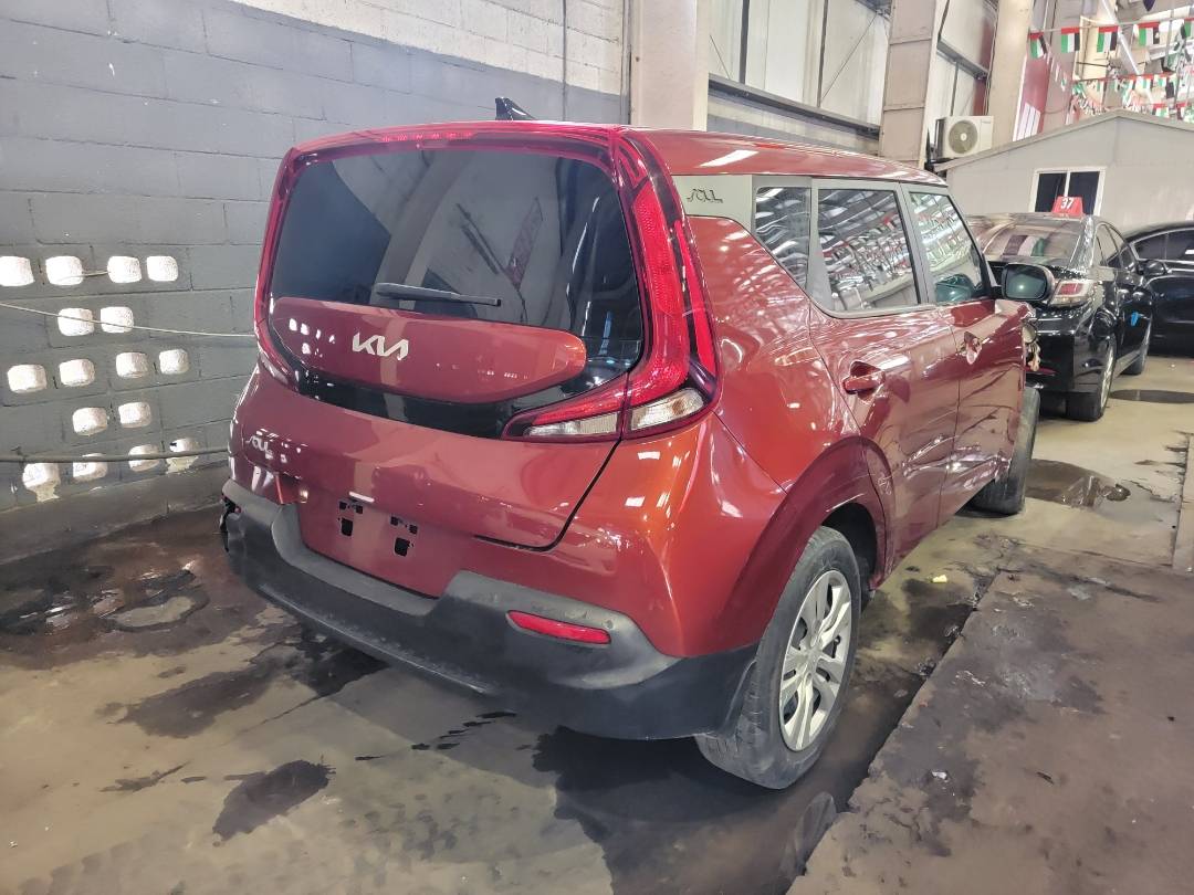 2022 KIA SOUL — 98204 Miles — Lot 7820496 — Souq - Marhaba Auctions Used Cars - Image 3