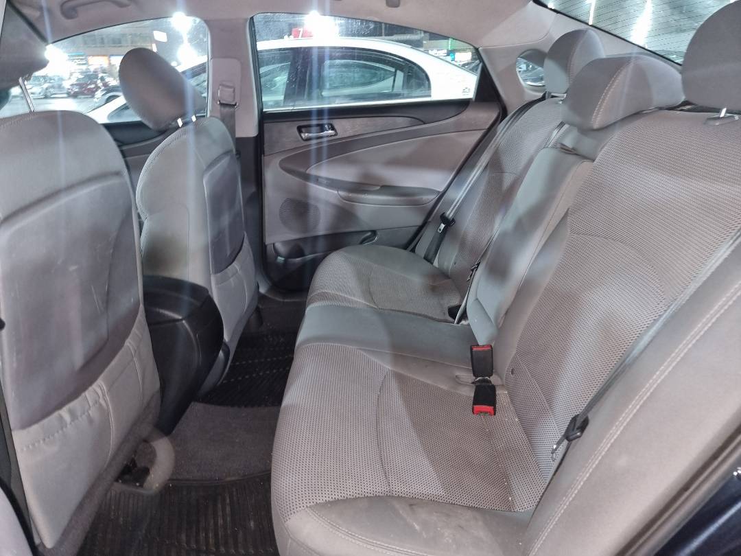 2013 HYUNDAI SONATA — 177649 Miles — Lot 215487 — Ind. 12 - Marhaba Auctions Used Cars - Image 6