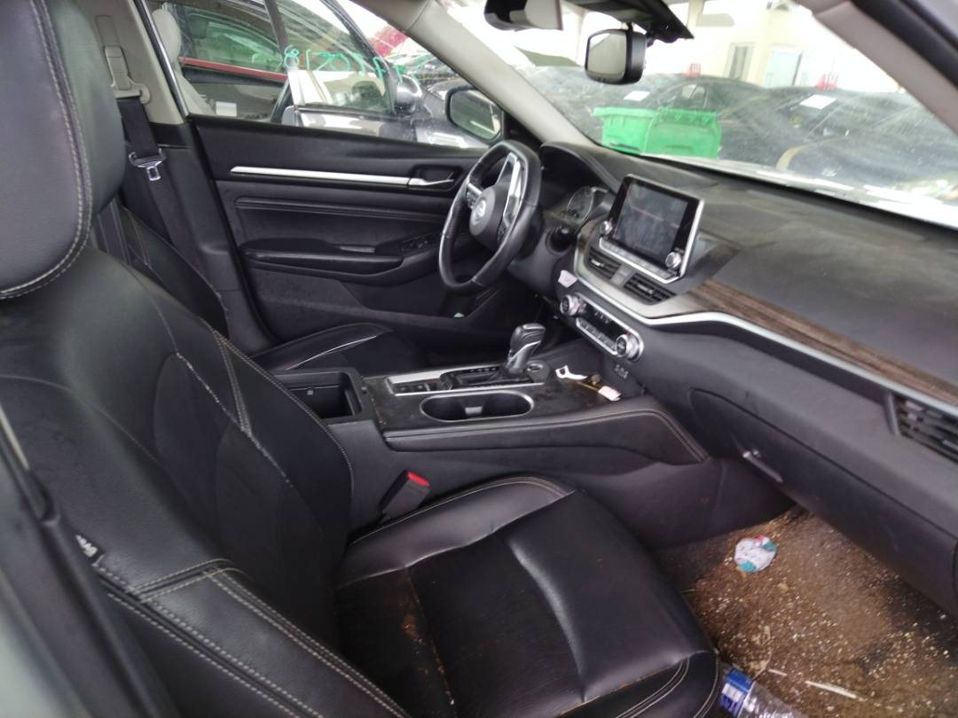 2019 NISSAN ALTIMA — 114151 Miles — Lot 37720518 - Marhaba Auctions Used Cars - Image 10