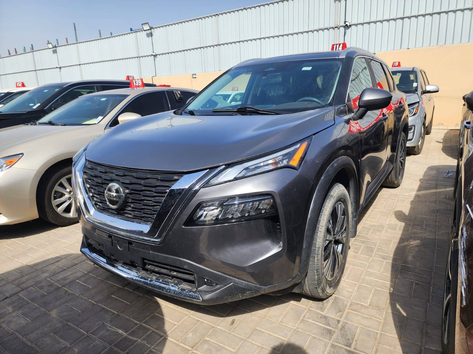 NISSAN ROGUE