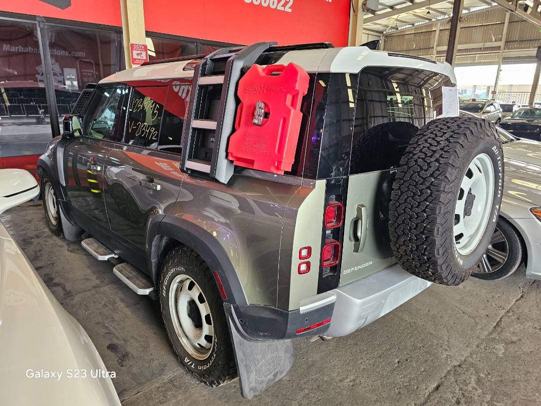 2023 LAND ROVER DEFENDER 110 S — 43495 KM — Lot 5P2137492 — Main - Marhaba Auctions Used Cars - Image 3