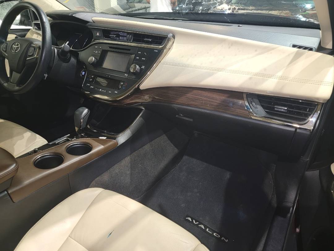 2014 TOYOTA AVALON — 72200 Miles — Lot 105785 - Marhaba Auctions Used Cars - Image 5