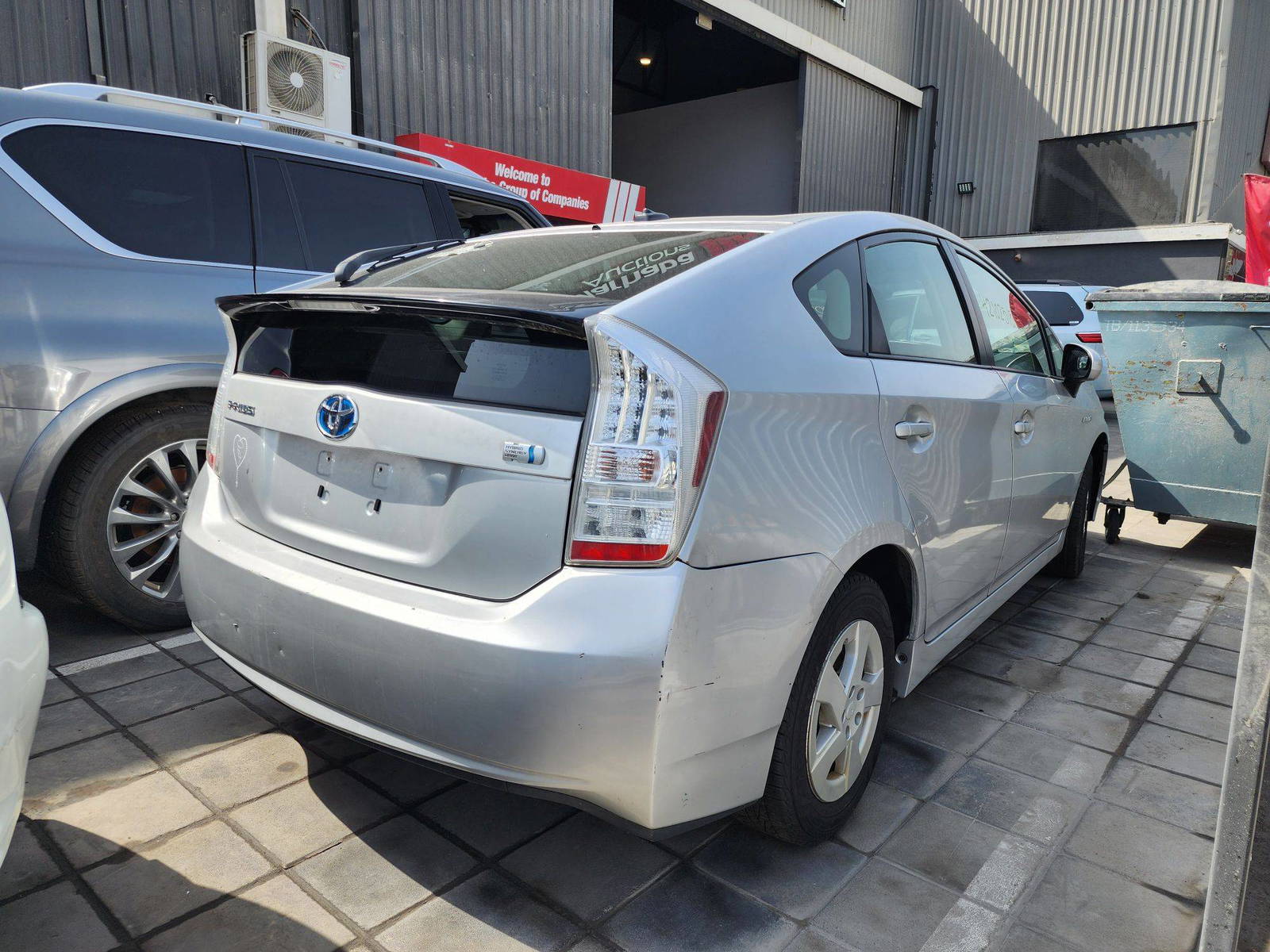 2010 TOYOTA PRIUS — 184658 Miles — Lot 42102515 — Al Quoz - Marhaba Auctions Used Cars - Image 4
