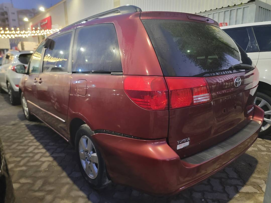 2004 TOYOTA SIENNA — 197647 Miles — Lot 78673283 - Marhaba Auctions Used Cars - Image 3