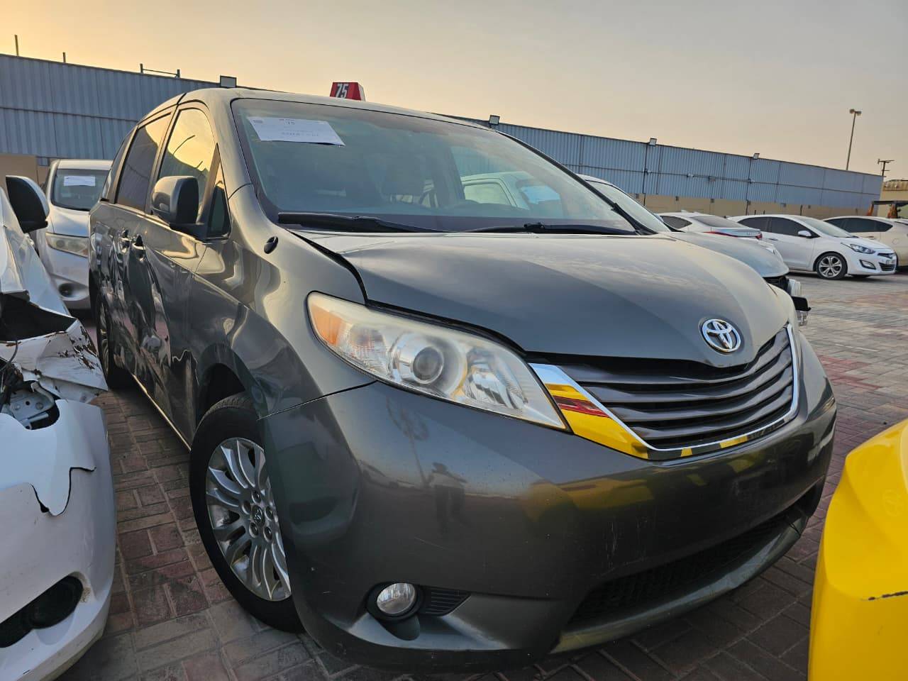 TOYOTA SIENNA 2011 - Marhaba Auction Used Cars - Image 3