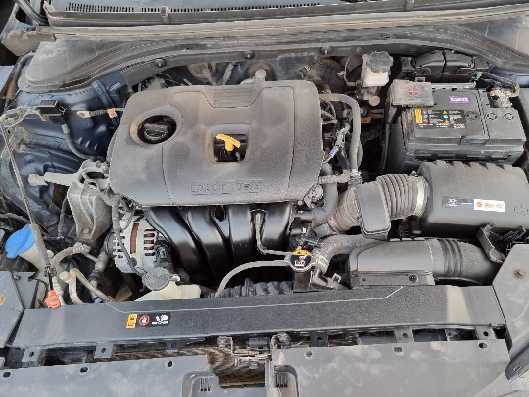 2019 HYUNDAI ELANTRA — 109080 KM — Lot 54187 — Souq - Marhaba Auctions Used Cars - Image 10