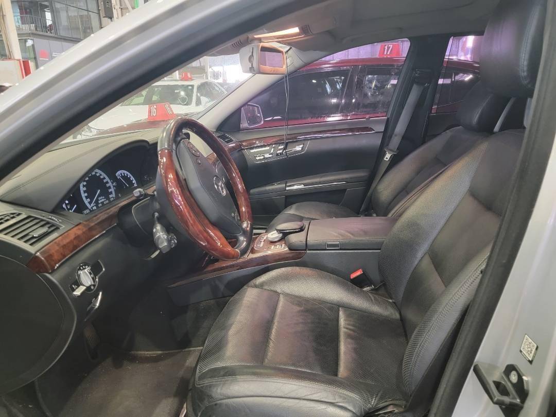 2011 MERCEDES BENZ S 500 4MATIC — 209498 KM — Lot 11654 — Main - Marhaba Auctions Used Cars - Image 8