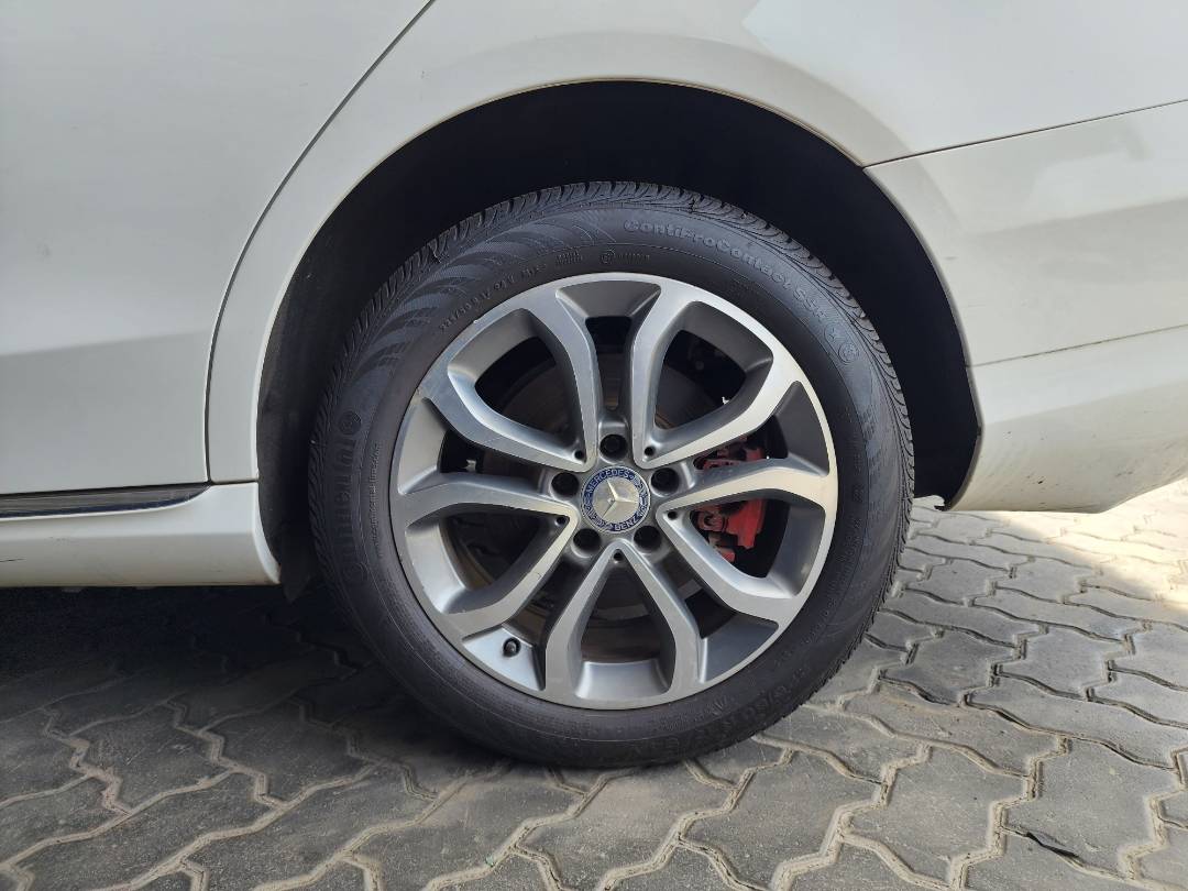 2015 MERCEDES BENZ C300 — 117513 Miles — Lot 46576074 — Main - Marhaba Auctions Used Cars - Image 11