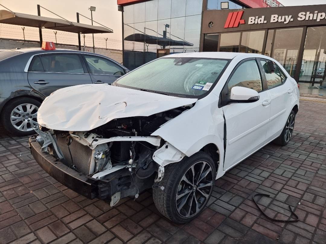 2018 TOYOTA COROLLA — 105591 Miles — Lot 215487 — Main - Marhaba Auctions Used Cars - Image 4