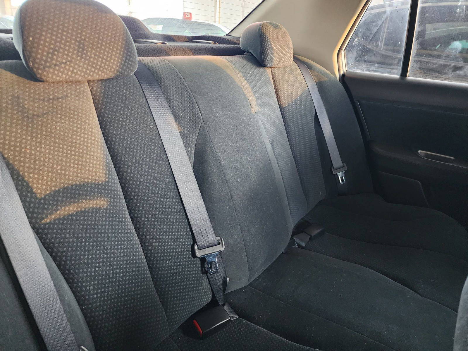 2010 NISSAN VERSA — 149745 Miles — Lot 80252353 - Marhaba Auctions Used Cars - Image 6