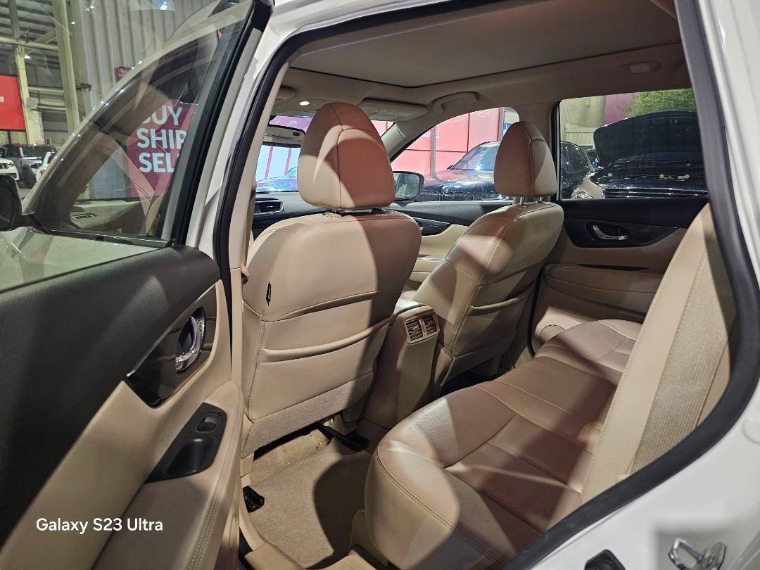 2015 NISSAN ROGUE — 208739 Miles — Lot FC824873 — Main - Marhaba Auctions Used Cars - Image 3