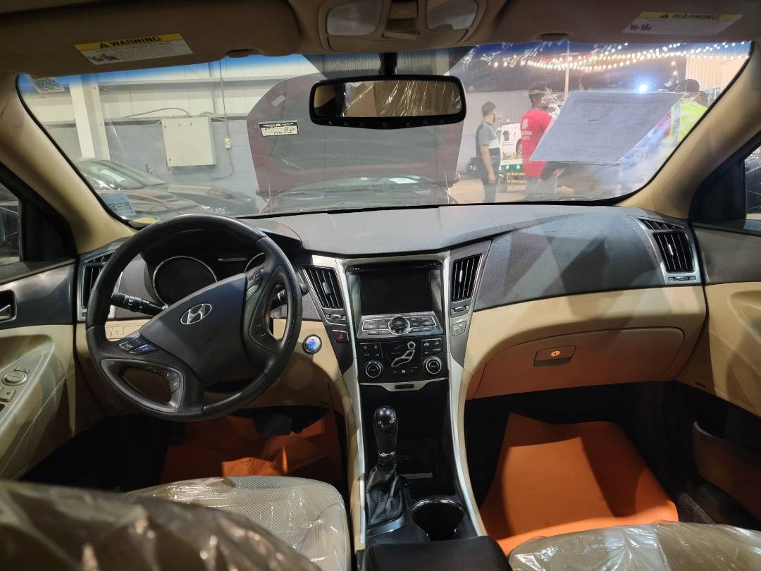 2012 HYUNDAI SONATA — 144700 Miles — Lot 057504 — Main - Marhaba Auctions Used Cars - Image 8