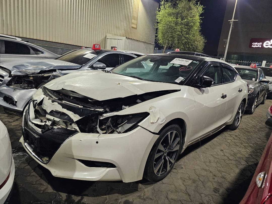 2016 NISSAN MAXIMA — 111013 Miles — Lot GC421637 — Main - Marhaba Auctions Used Cars - Image 4