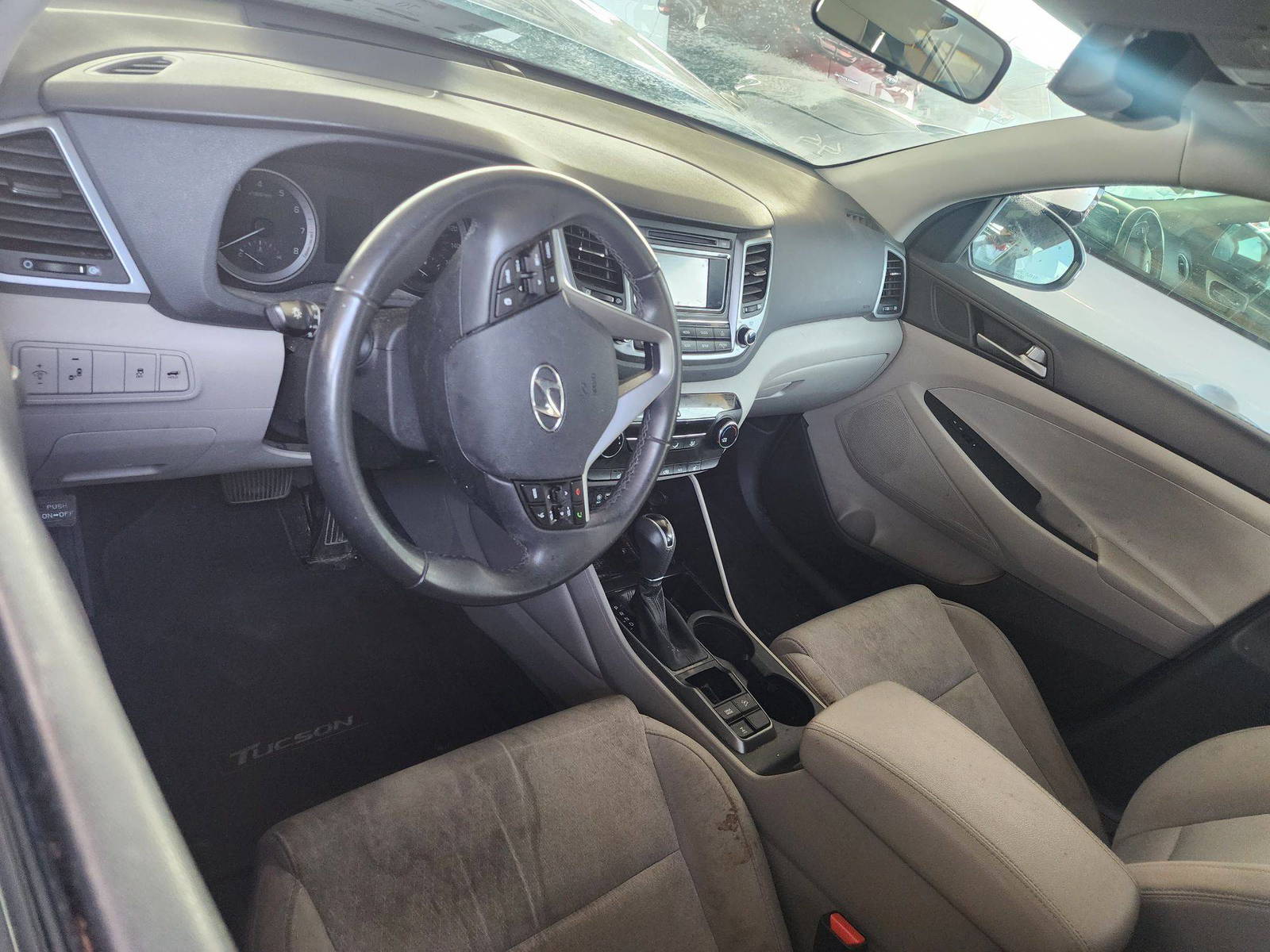 2017 HYUNDAI TUCSON — 72967 Miles — Lot 68653103 - Marhaba Auctions Used Cars - Image 4