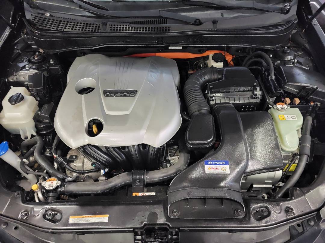 2011 HYUNDAI SONATA — 86817 Miles — Lot 3033004 — Main - Marhaba Auctions Used Cars - Image 10