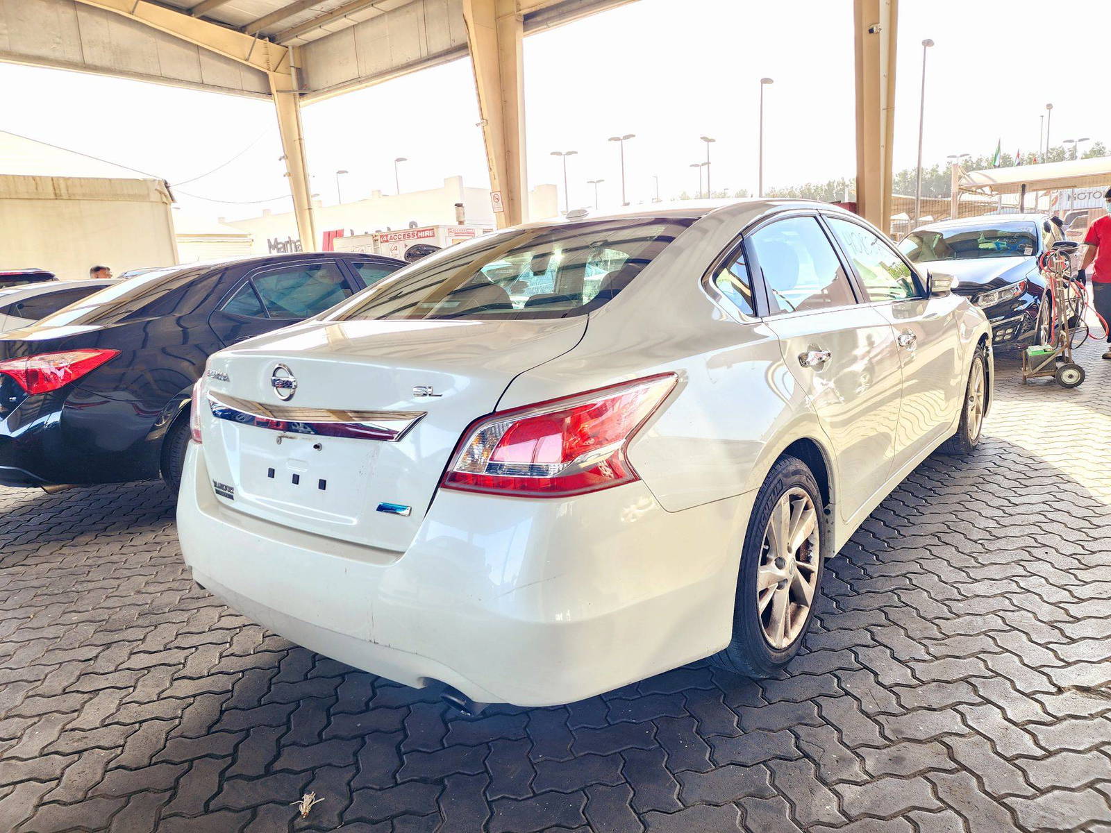 2013 NISSAN ALTIMA — 194637 Miles — Lot 0DN520142 — Souq - Marhaba Auctions Used Cars - Image 3