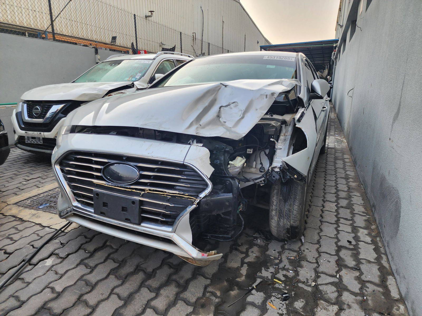 HYUNDAI SONATA 2019 - Marhaba Auction Used Cars - Image 4