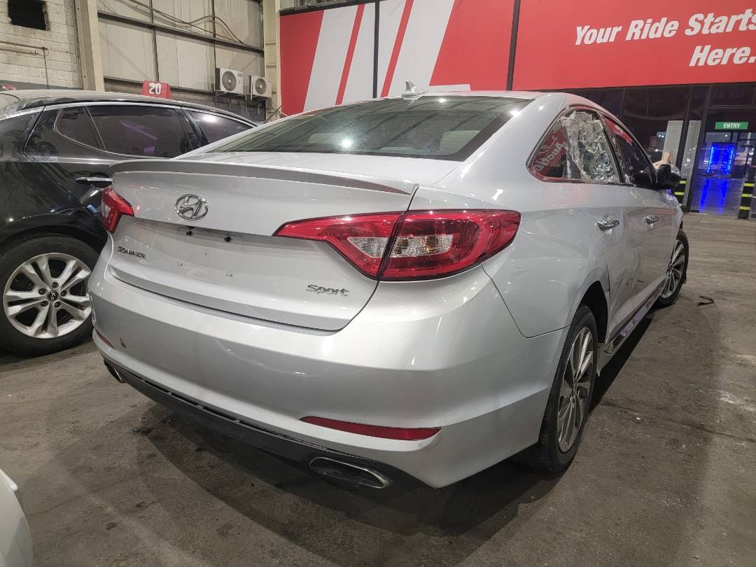 2016 HYUNDAI SONATA — 133985 Miles — Lot 818129 — Main - Marhaba Auctions Used Cars - Image 3