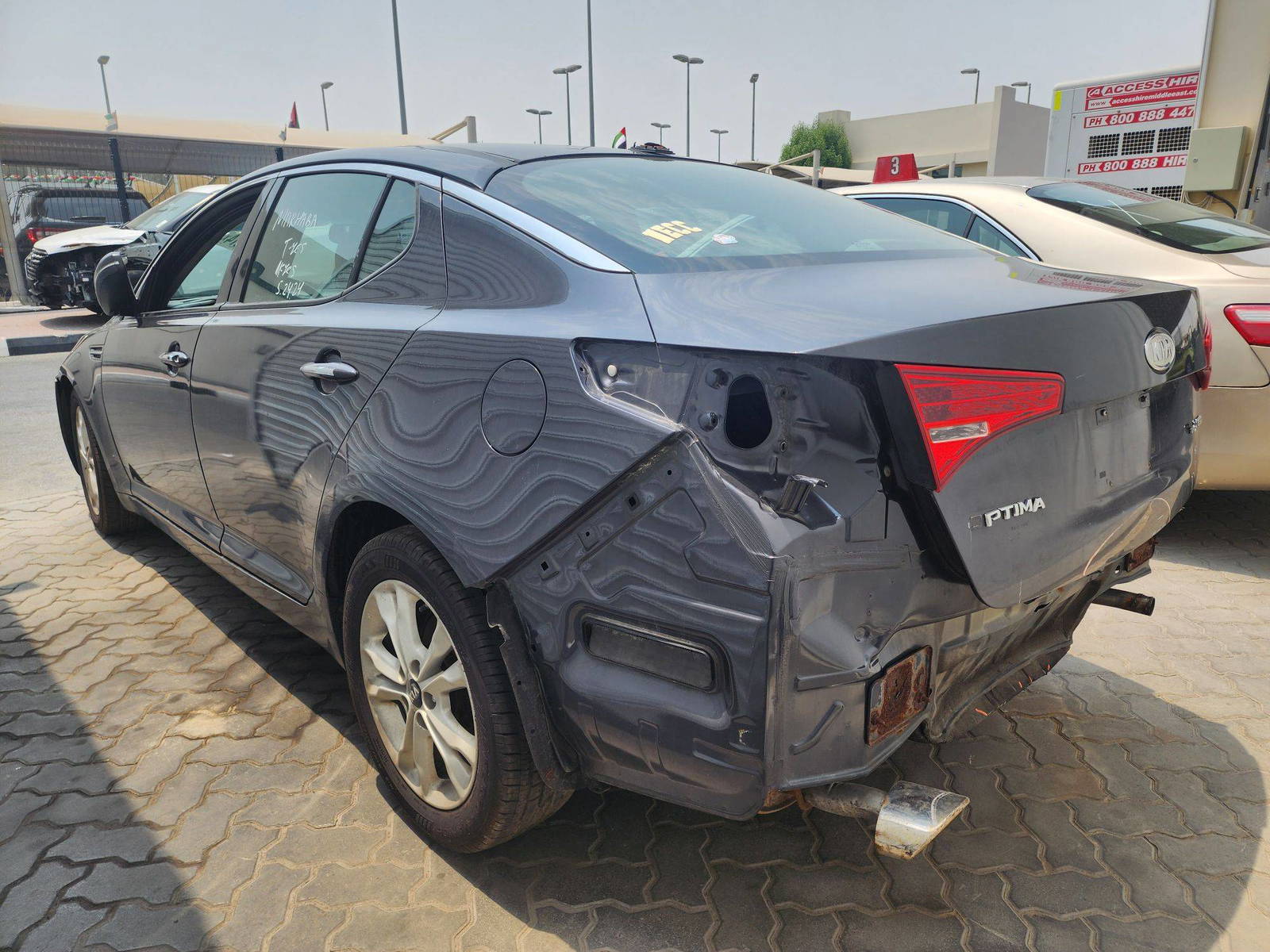 2011 KIA OPTIMA — 154517 Miles — Lot 45551374 — Souq - Marhaba Auctions Used Cars - Image 4