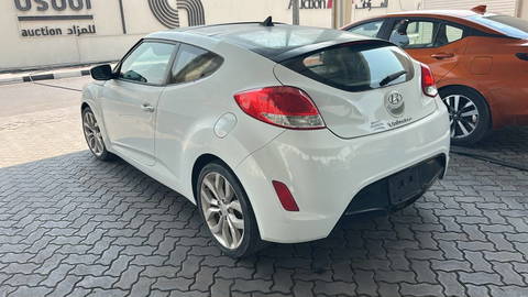 HYUNDAI VELOSTER