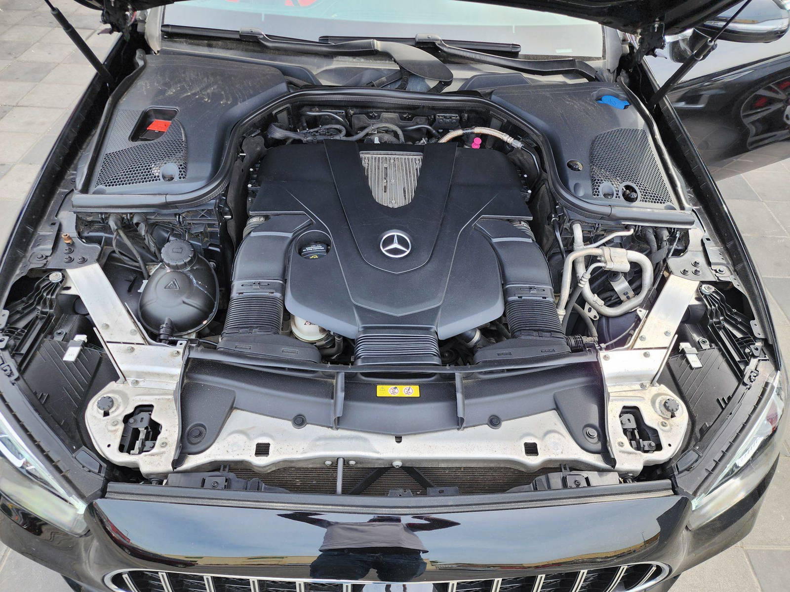 2018 MERCEDES BENZ E-400 — 47348 KM — Lot 45353 — Al Quoz - Marhaba Auctions Used Cars - Image 17