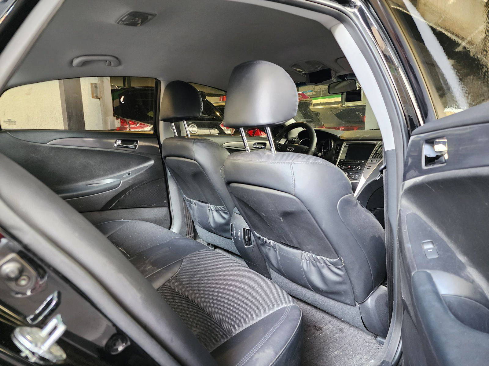 2014 HYUNDAI SONATA — 191072 KM — Lot 086495 — Souq - Marhaba Auctions Used Cars - Image 7