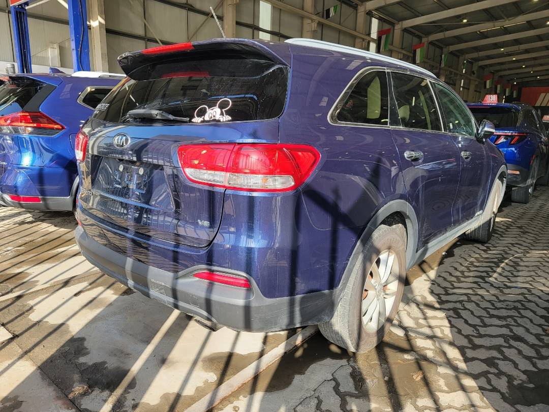 2017 KIA SORENTO — 149186 Miles — Lot 1266643 — Main - Marhaba Auctions Used Cars - Image 4