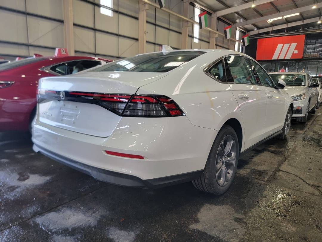 2023 HONDA ACCORD — 762 Miles — Lot A019622 — Main - Marhaba Auctions Used Cars - Image 3