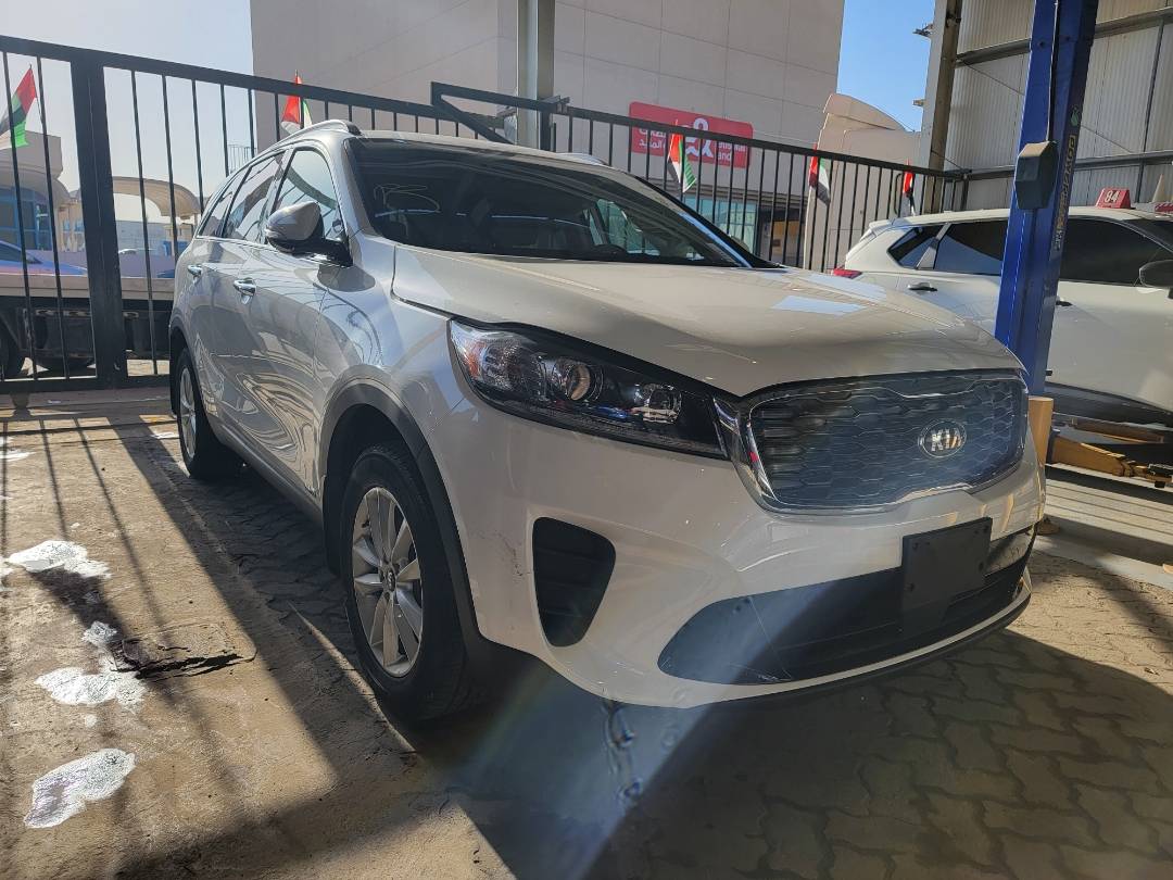 2020 KIA SORENTO — 70381 KM — Lot 09301 — Main - Marhaba Auctions Used Cars - Image 3