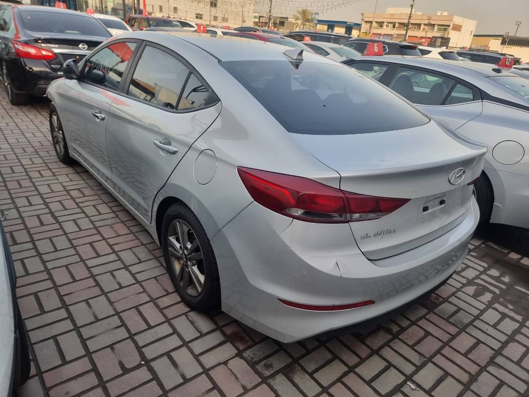 HYUNDAI ELANTRA 2017 - Marhaba Auction Used Cars - Image 4