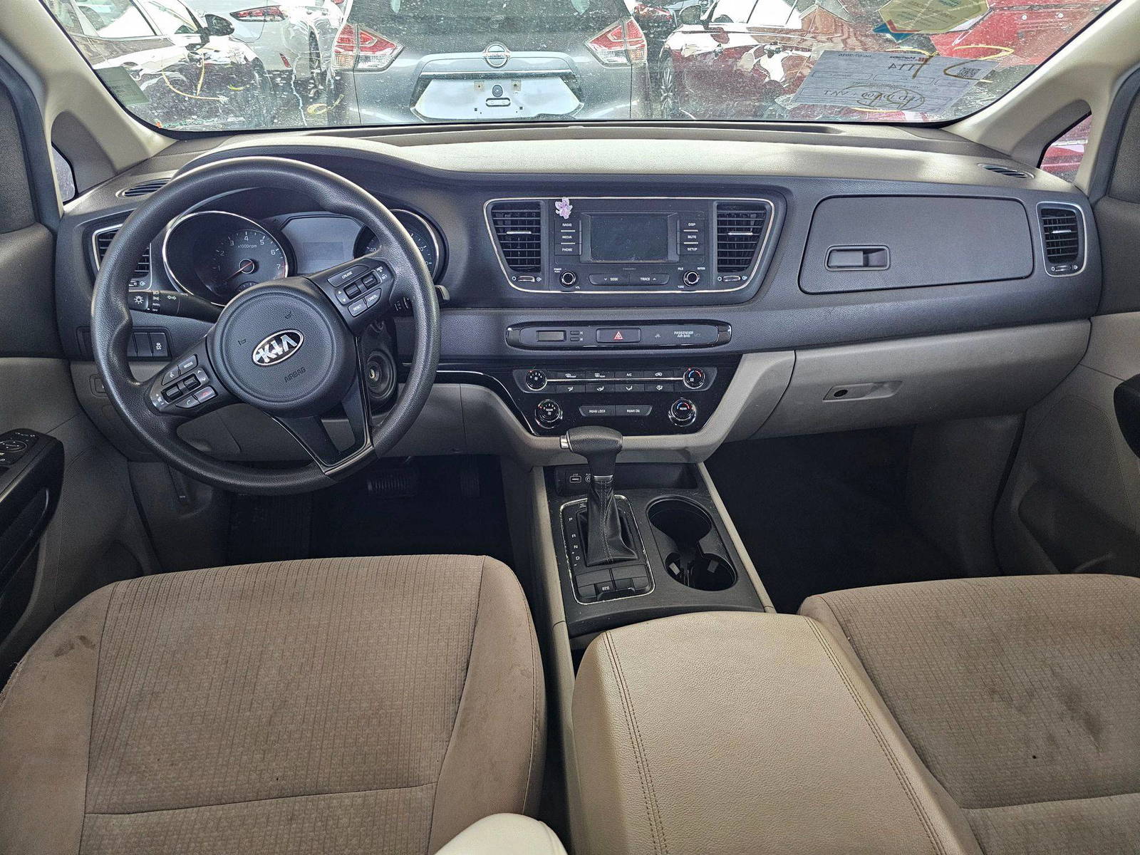 KIA SEDONA 2018 - Marhaba Auction Used Cars - Image 6