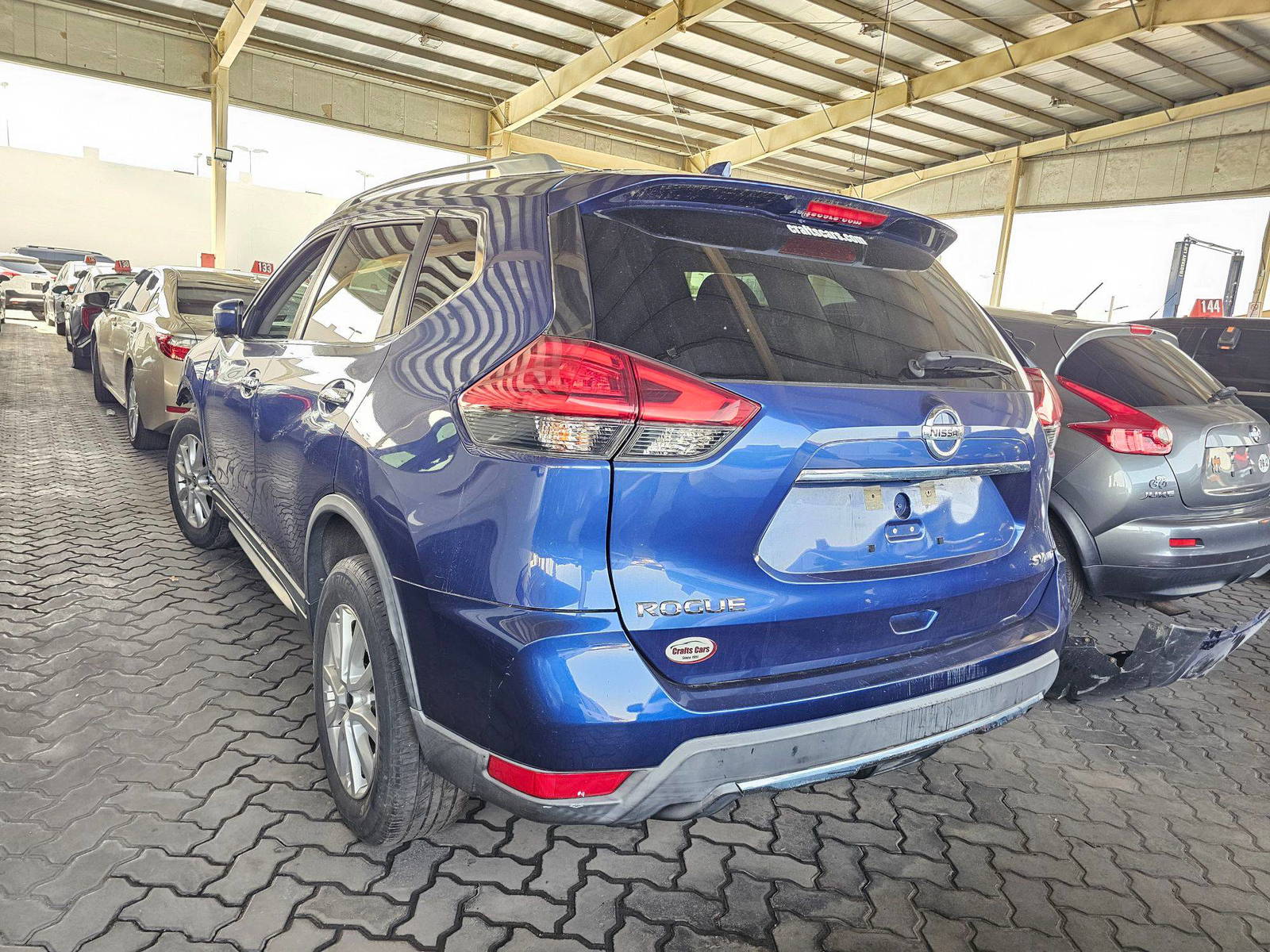 NISSAN ROGUE 2017 - Marhaba Auction Used Cars - Image 4