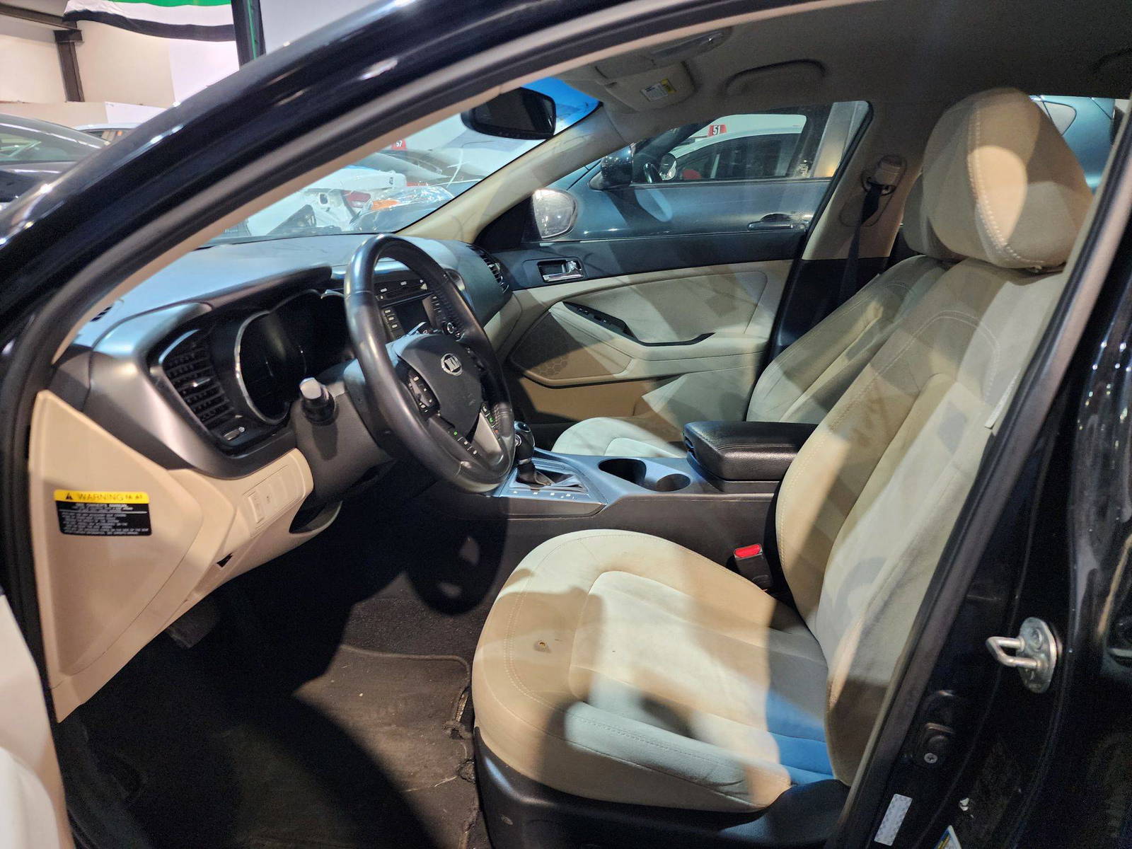 2012 KIA OPTIMA — 190658 Miles — Lot 214587 — Al Quoz - Marhaba Auctions Used Cars - Image 9