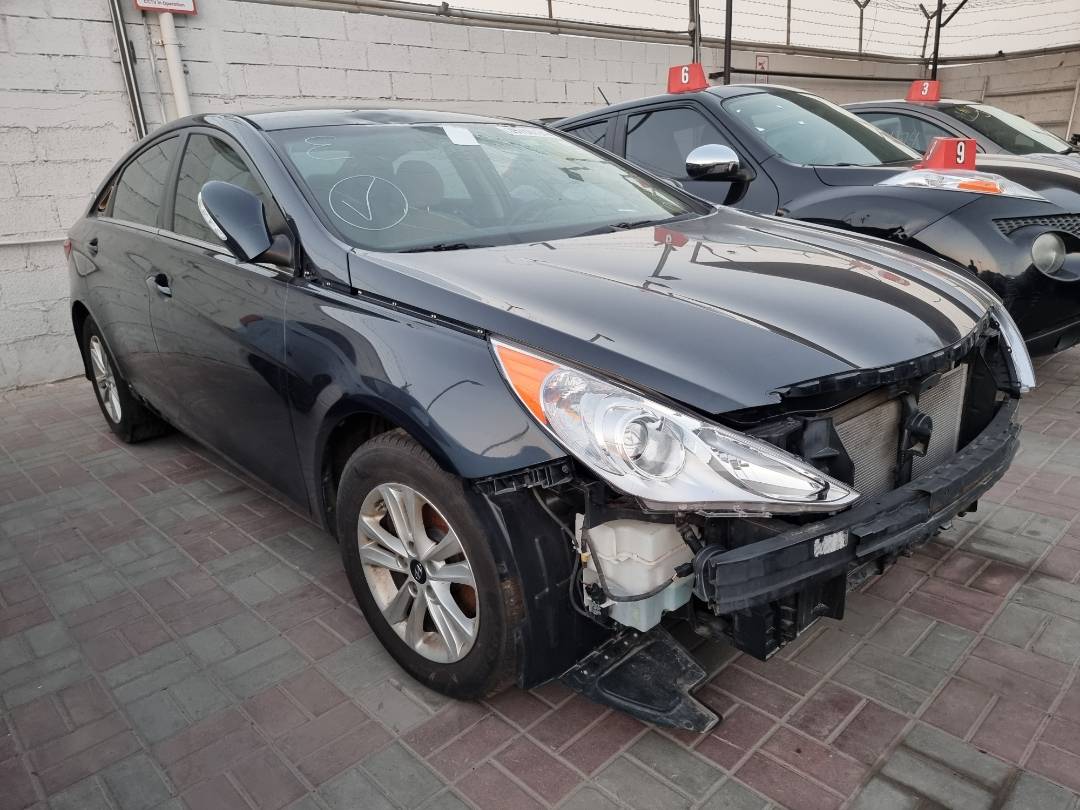 2014 HYUNDAI SONATA — 116963 Miles — Lot 125487 — Ind. 12 - Marhaba Auctions Used Cars - Image 4