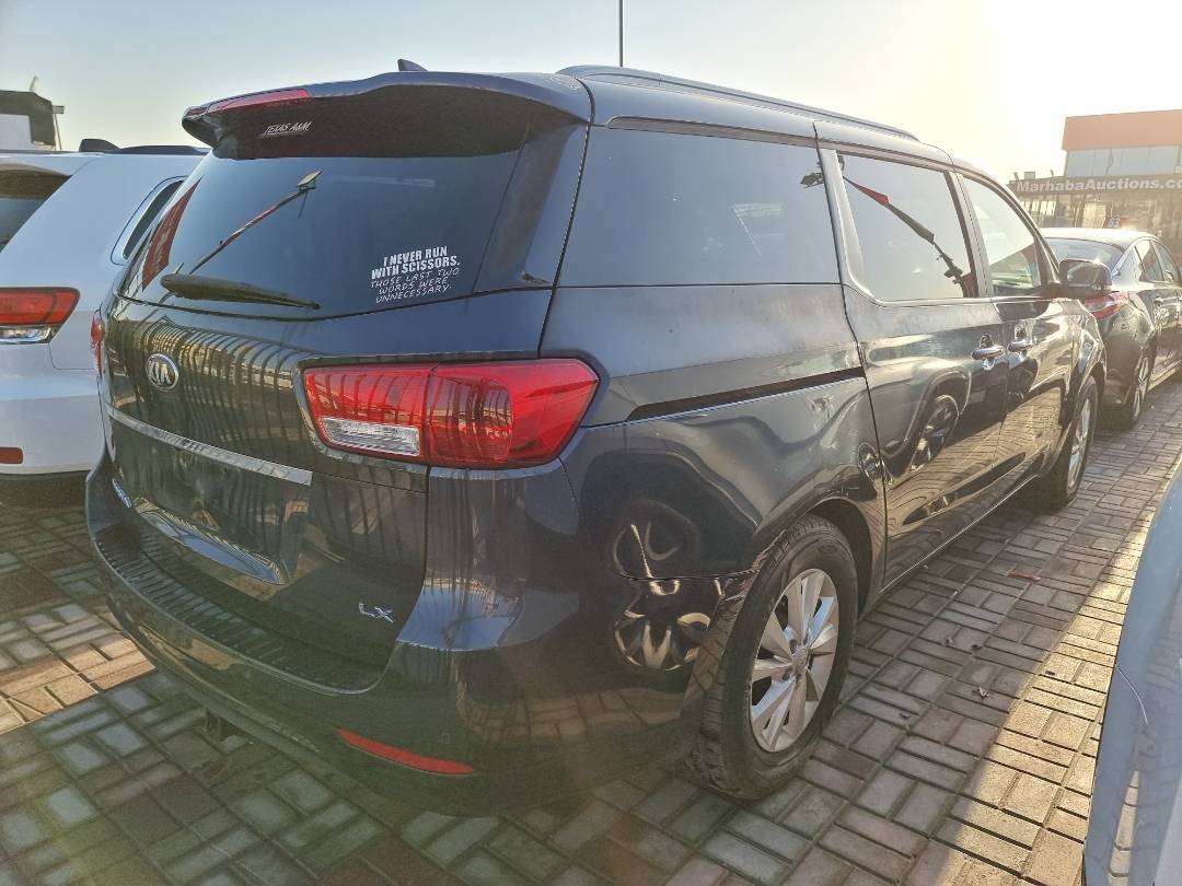 2016 KIA SEDONA — 178481 Miles — Lot 215487 — Ind. 12 - Marhaba Auctions Used Cars - Image 4