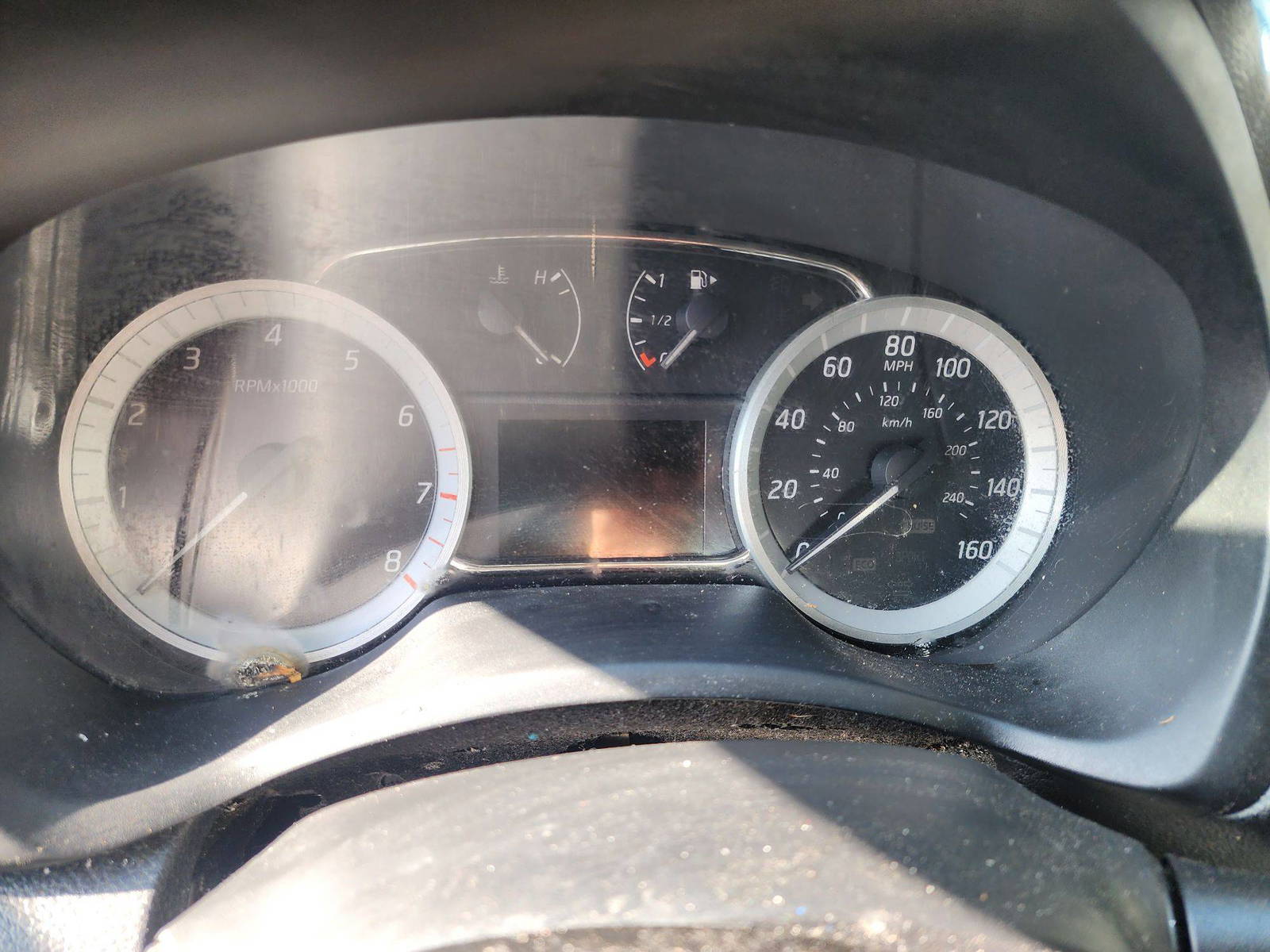 2014 NISSAN SENTRA — 110234 Miles — Lot 57943903 - Marhaba Auctions Used Cars - Image 5