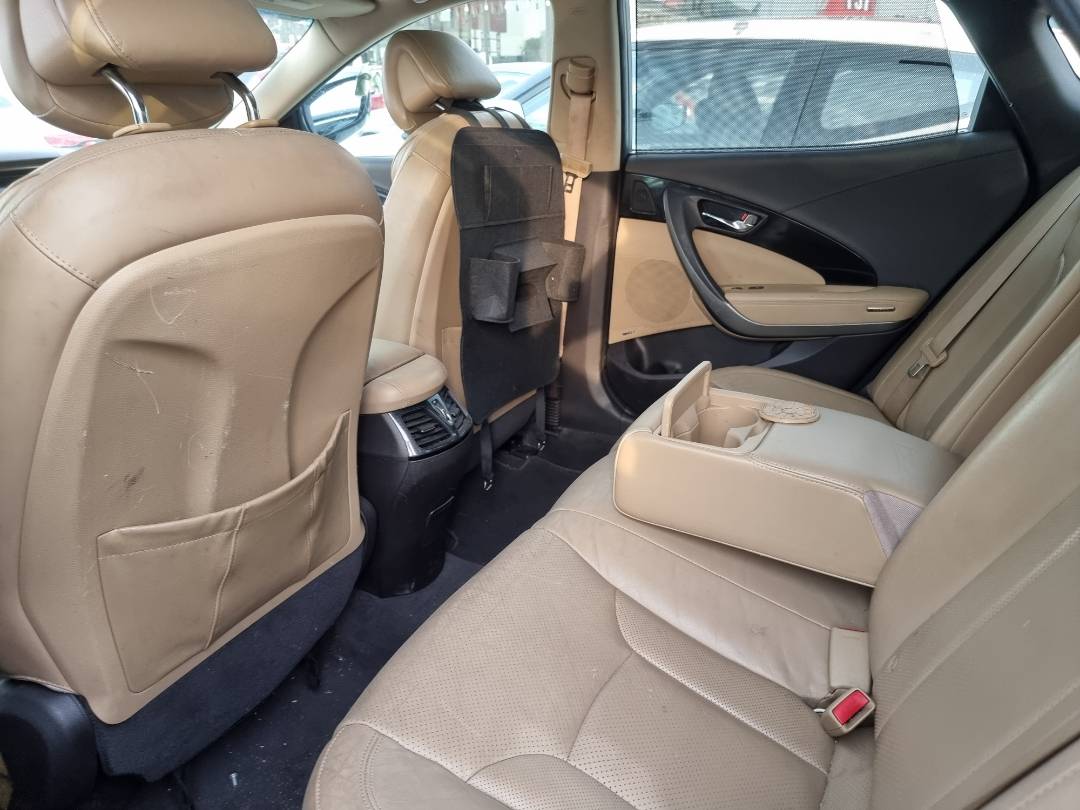2012 HYUNDAI AZERA — 146122 Miles — Lot 1225732 — Souq - Marhaba Auctions Used Cars - Image 6