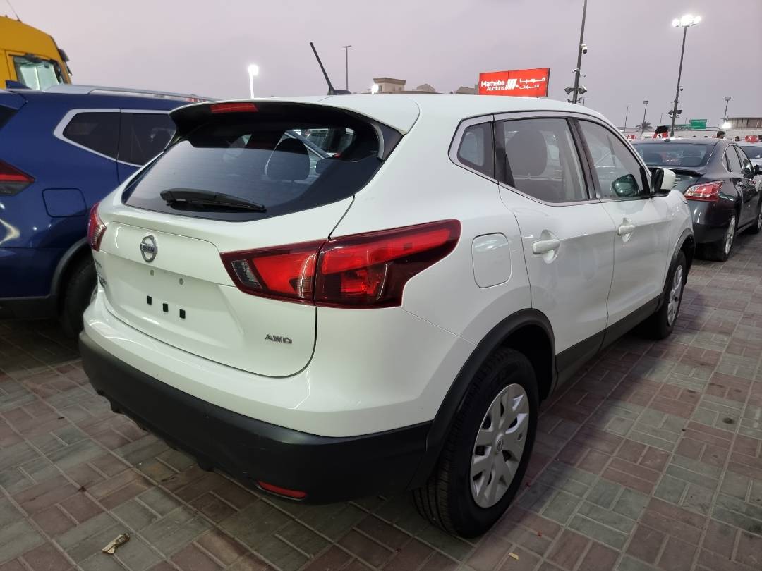 2018 NISSAN ROGUE SPORTS — 170712 Miles — Lot 55405714 — Souq - Marhaba Auctions Used Cars - Image 4