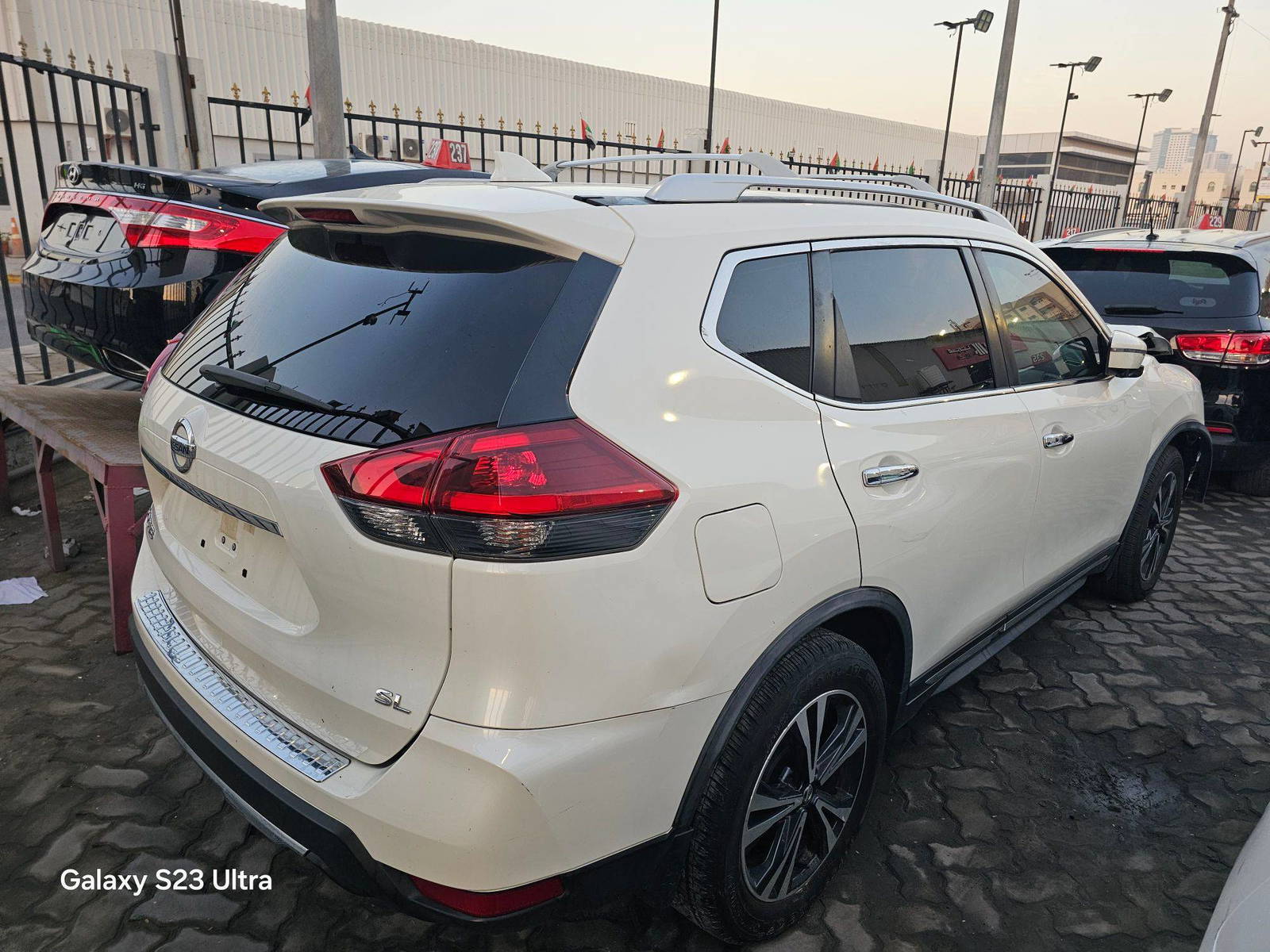 NISSAN ROGUE 2018 - Marhaba Auction Used Cars - Image 5