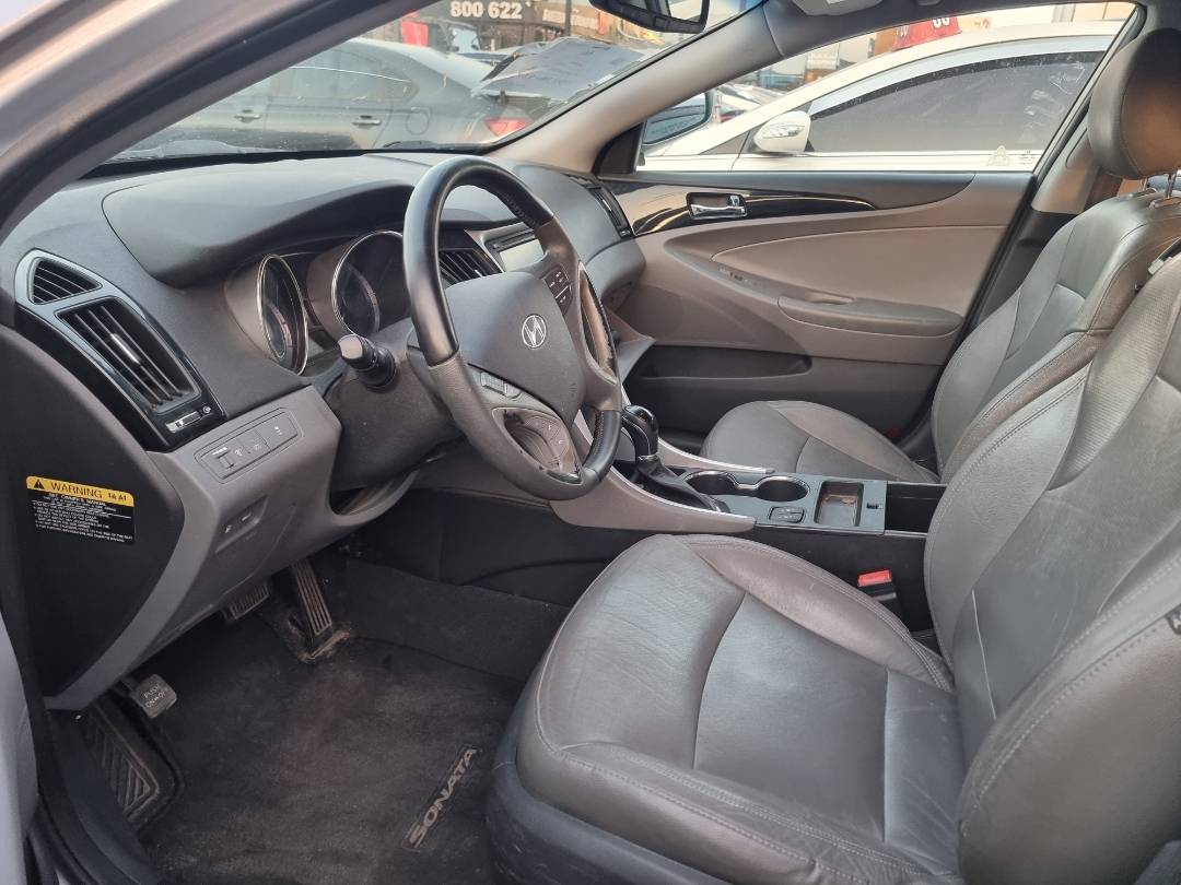 2013 HYUNDAI SONATA — 102751 Miles — Lot 524011 — Ind. 12 - Marhaba Auctions Used Cars - Image 9