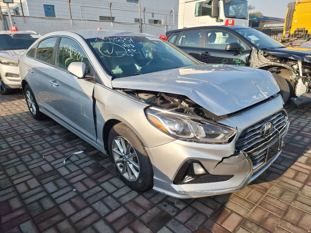 2018 HYUNDAI SONATA — 121135 Miles — Lot 124587 — Souq - Marhaba Auctions Used Cars - Image 4