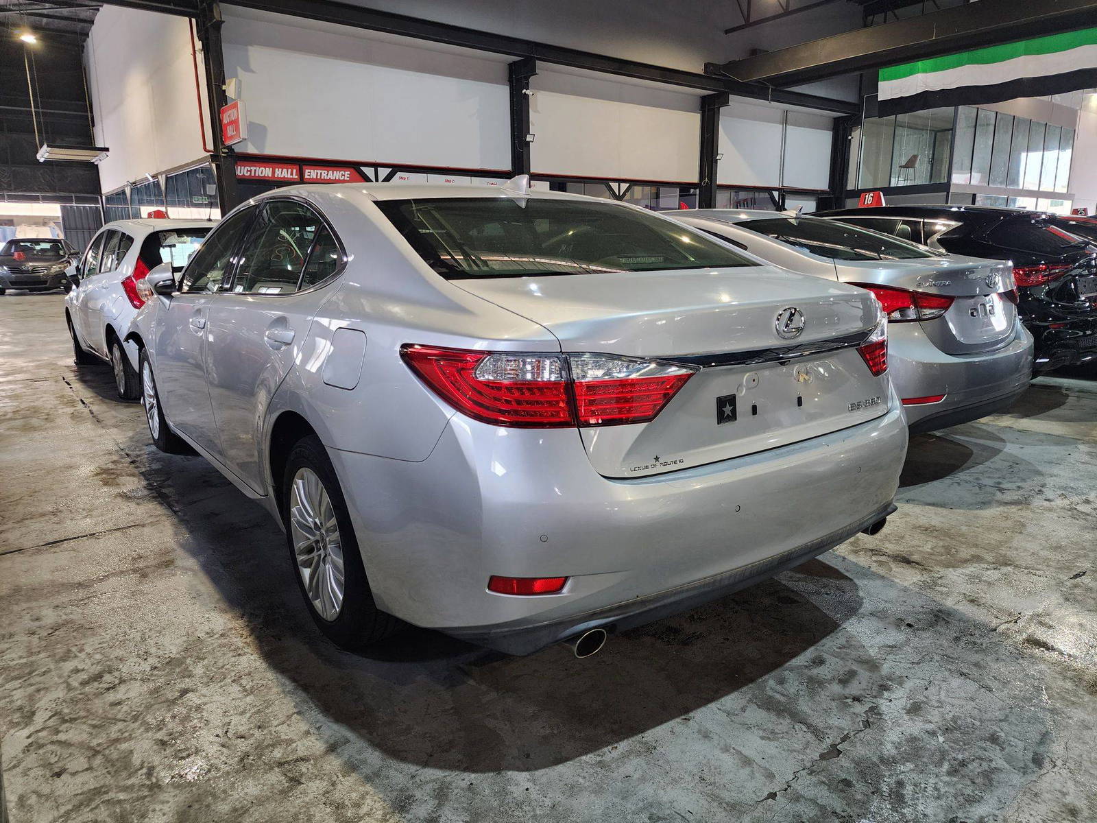 2015 LEXUS ES 350 — 60303 Miles — Lot 162070 — Main - Marhaba Auctions Used Cars - Image 3