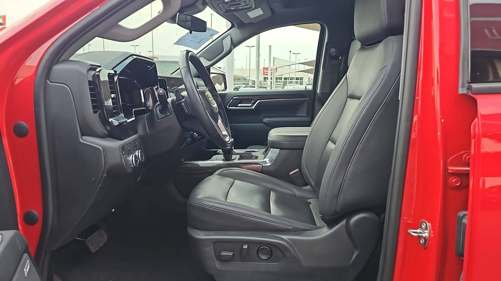 GMC SIERRA 2023 - Marhaba Auction Used Cars - Image 5