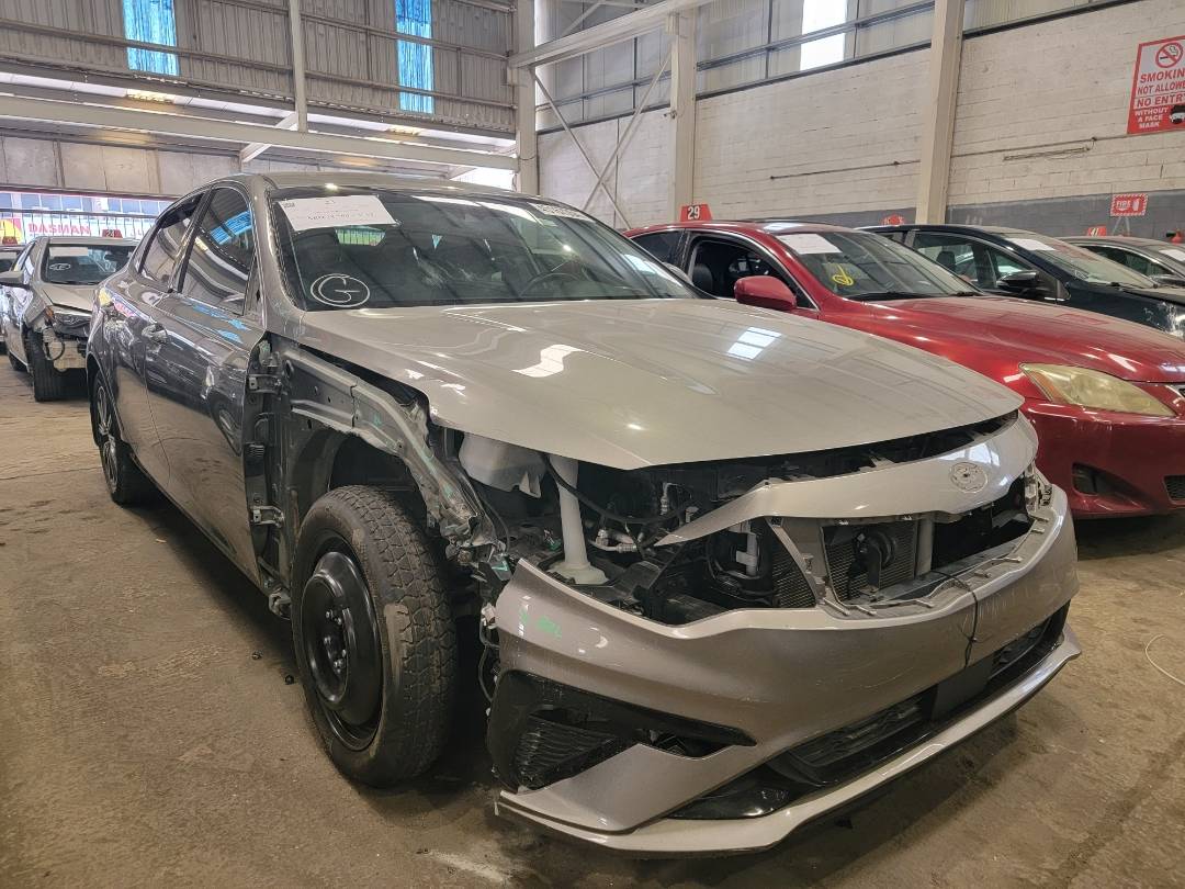 2019 KIA OPTIMA — 99118 Miles — Lot 45167354 — Main - Marhaba Auctions Used Cars - Image 11