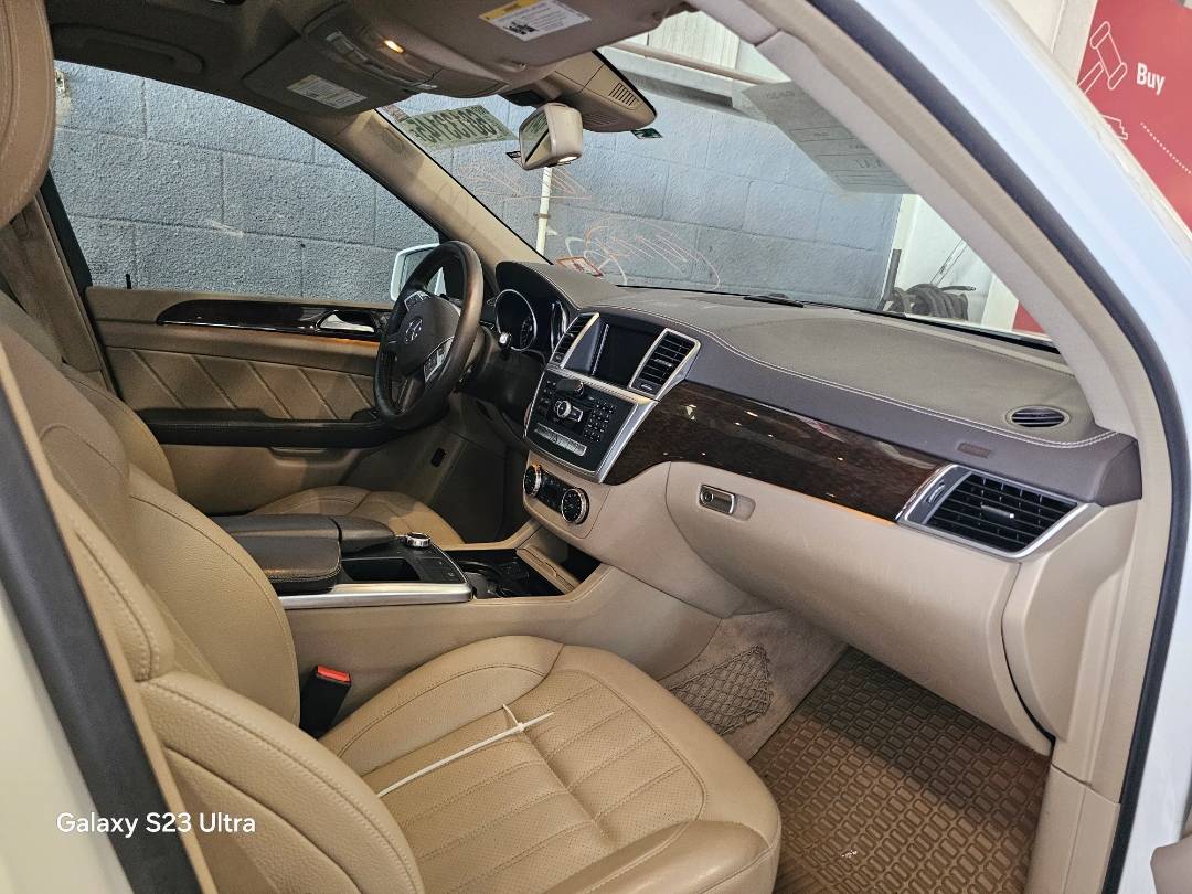 2015 MERCEDES BENZ GL-450 — 91365 Miles — Lot 9FA460473 — Main - Marhaba Auctions Used Cars - Image 5